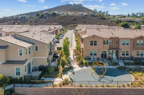 View/Area - 10553 Graphite St, Spring Valley, CA 91977 photo 2 of 6