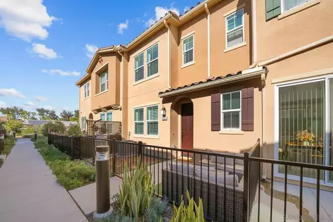 Exterior - 10553 Graphite St, Spring Valley, CA 91977 photo 2 of 6