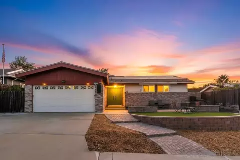 9337 Goyette Pl, Santee, CA 92071