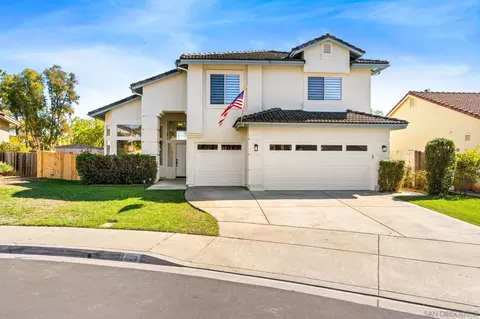 809 River Run Cir, San Marcos, CA 92069