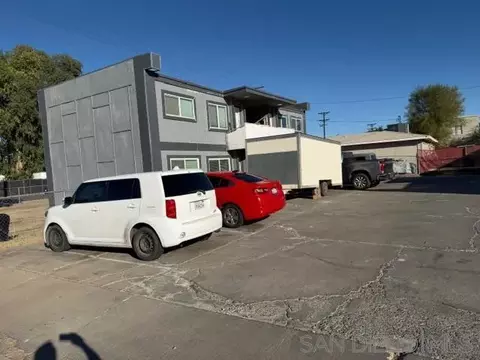 Exterior - 700 Blair Ave, Calexico, CA 92231 photo 1 of 2