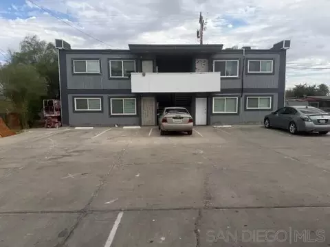 700 Blair Ave, Calexico, CA 92231
