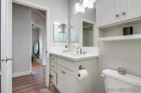 Bath - 699 N Vulcan Ave #SPC 134, Encinitas, CA 92024 photo 5 of 5