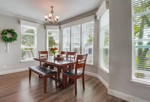 Dining - 699 N Vulcan Ave #SPC 134, Encinitas, CA 92024 photo 1 of 3