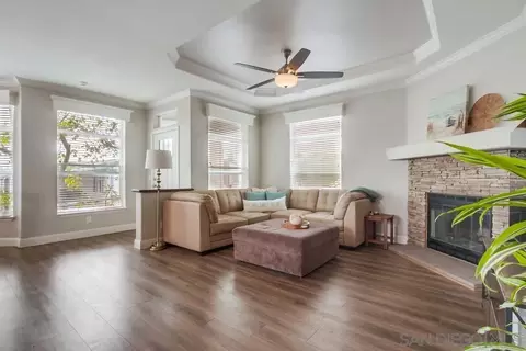 Living - 699 N Vulcan Ave #SPC 134, Encinitas, CA 92024 photo 4 of 4