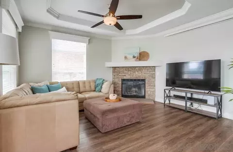 Living - 699 N Vulcan Ave #SPC 134, Encinitas, CA 92024 photo 1 of 4