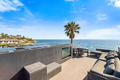View/Area - 6653 Neptune #SHARE B, La Jolla, CA 92037 photo 5 of 5