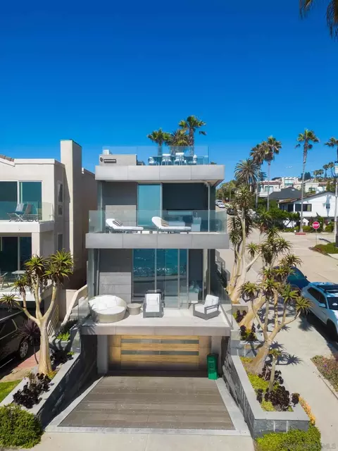 Exterior - 6653 Neptune #SHARE B, La Jolla, CA 92037 photo 4 of 5