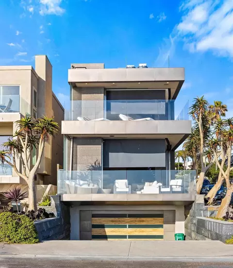 Exterior - 6653 Neptune #SHARE B, La Jolla, CA 92037 photo 3 of 5