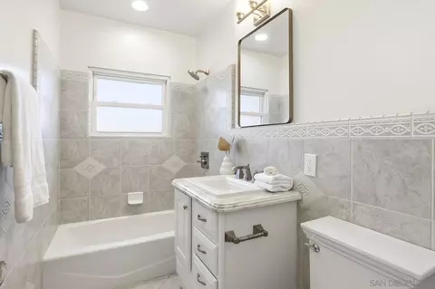 7924 El Capitan, La Mesa, CA 91942 photo 22