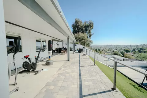 Exterior - 8207 Dorchester St, Spring Valley, CA 91977 photo 7 of 8