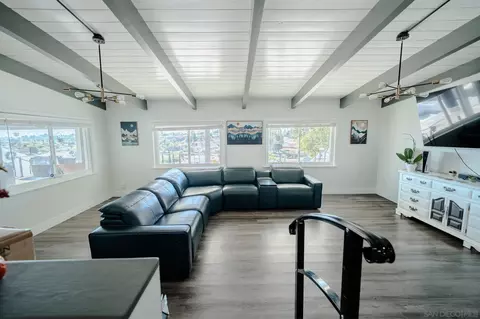 Living - 8207 Dorchester St, Spring Valley, CA 91977 photo 1 of 3