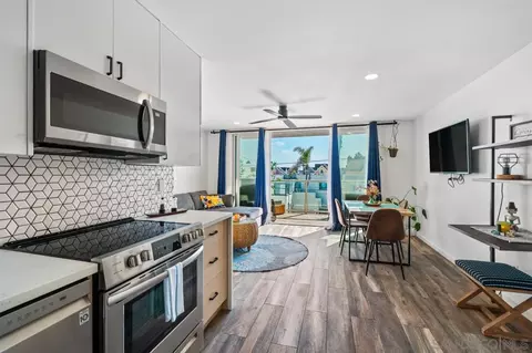 725 Redondo Ct #21, San Diego, CA 92109