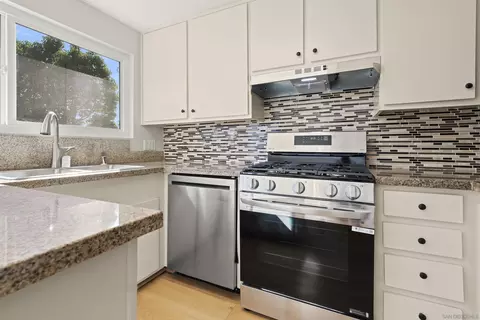 Kitchen - 8743 Rumson Dr, Santee, CA 92071 photo 2 of 4