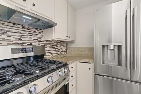Kitchen - 8743 Rumson Dr, Santee, CA 92071 photo 3 of 4