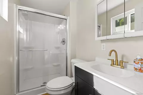 Bath - 8743 Rumson Dr, Santee, CA 92071 photo 1 of 2