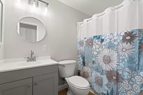 Bath - 8743 Rumson Dr, Santee, CA 92071 photo 2 of 2
