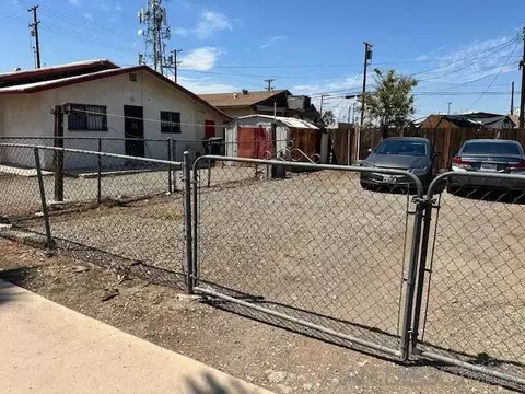 21 E 7 Th St #1, Calexico, CA 92231 photo 2