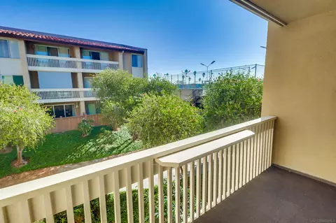 1855 Diamond St #201, San Diego, CA 92109