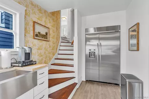 Kitchen - 1405 10th St, Coronado, CA 92118 photo 4 of 5