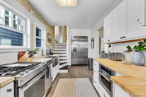 Kitchen - 1405 10th St, Coronado, CA 92118 photo 3 of 5