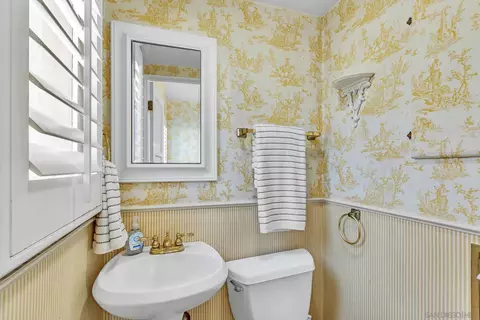 Bath - 1405 10th St, Coronado, CA 92118 photo 1 of 4