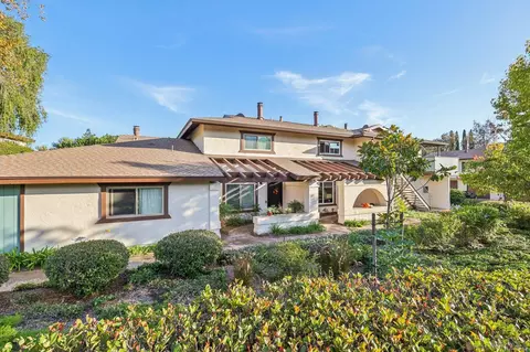9805 Caminito Cuadro, San Diego, CA 92129