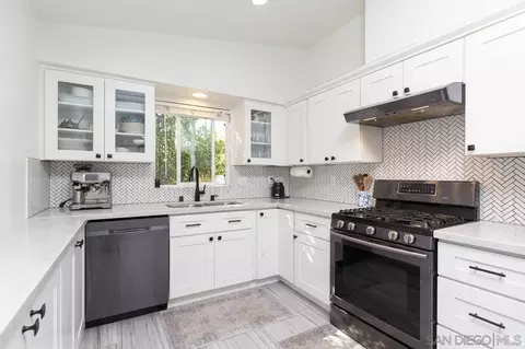 650 E Madison Ave, El Cajon, CA 92020