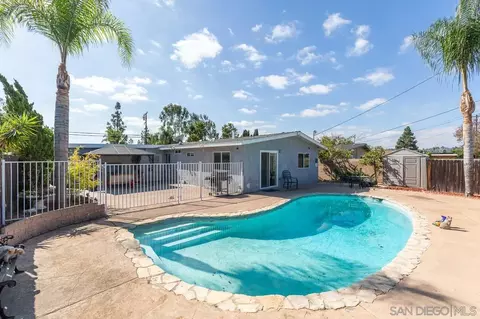 Exterior - 650 E Madison Ave, El Cajon, CA 92020 photo 3 of 4