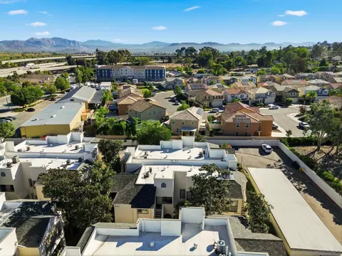 View/Area - 8616 Arminda Cir UNIT 62, Santee, CA 92071 photo 4 of 9