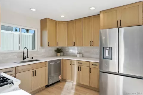 Kitchen - 8443 Amino Dr, Santee, CA 92071 photo 3 of 5