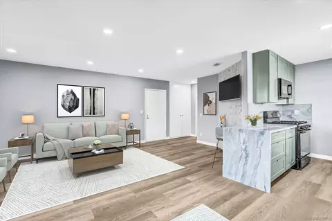 3845 Groton St #4, San Diego, CA 92110