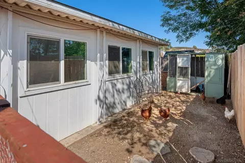 Exterior - 13135 Pam Ln, Lakeside, CA 92040 photo 7 of 8