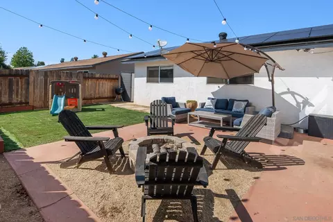Exterior - 13135 Pam Ln, Lakeside, CA 92040 photo 4 of 8