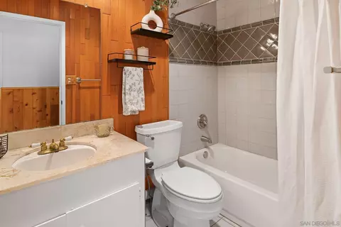 Bath - 13135 Pam Ln, Lakeside, CA 92040 photo 4 of 4