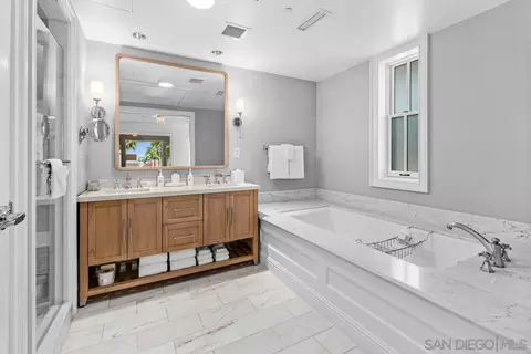 Bath - 1500 Orange Ave #28, Coronado, CA 92118 photo 1 of 3