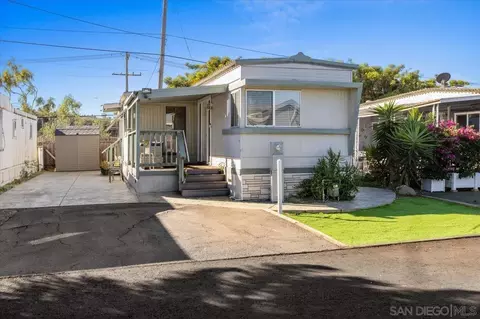 3030 Oceanside Blvd #20, Oceanside, CA 92054