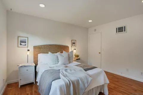 Bedroom - 265 Loma Alta Dr #D8, Oceanside, CA 92054 photo 2 of 3