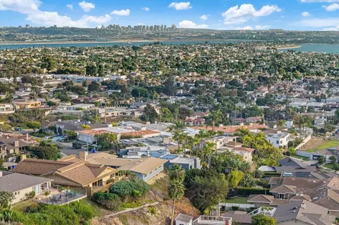 5504 Rutgers Rd, La Jolla, CA 92037 photo 11