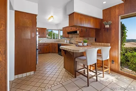5504 Rutgers Rd, La Jolla, CA 92037 photo 22