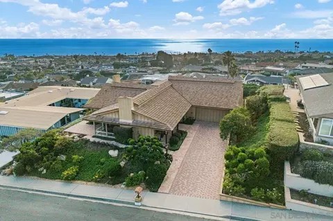 5504 Rutgers Rd, La Jolla, CA 92037 photo 2