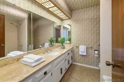 5504 Rutgers Rd, La Jolla, CA 92037 photo 38