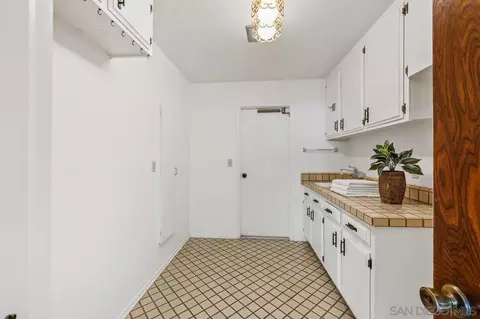 5504 Rutgers Rd, La Jolla, CA 92037 photo 36