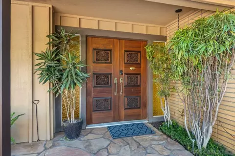 5504 Rutgers Rd, La Jolla, CA 92037 photo 12