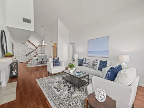 Living - 103 Tunapuna Ln, Coronado, CA 92118 photo 4 of 6