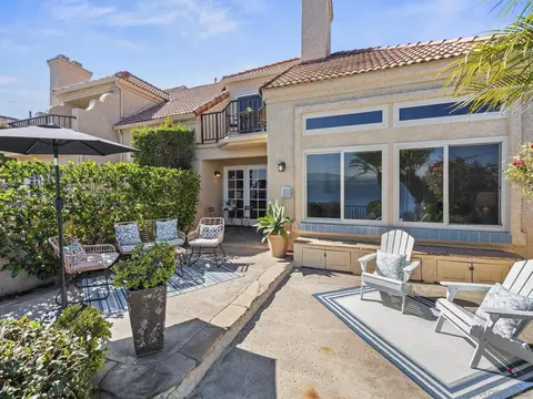 Exterior - 103 Tunapuna Ln, Coronado, CA 92118 photo 4 of 10