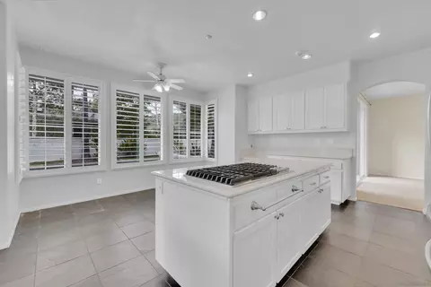 Kitchen - 2251 Orchard View Ln, Escondido, CA 92027 photo 3 of 7