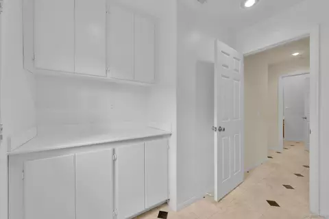 Entry Way - 2251 Orchard View Ln, Escondido, CA 92027 photo 5 of 10