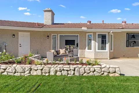 Exterior - 2495 Marianne Ln, Fallbrook, CA 92028 photo 4 of 11