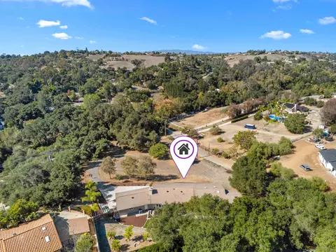 View/Area - 2495 Marianne Ln, Fallbrook, CA 92028 photo 7 of 9